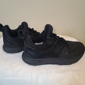 Nike Fly By II Black Sneakers